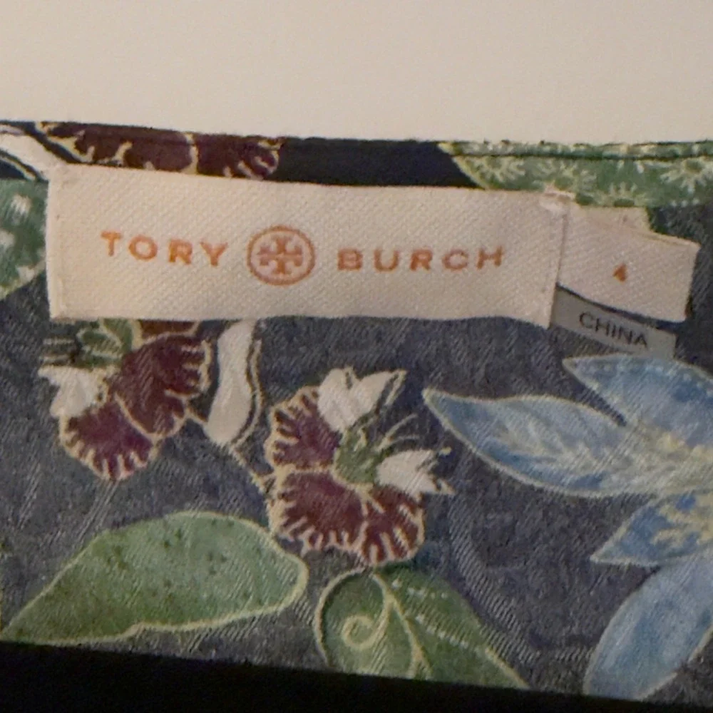Tory Burch Navy Floral 95% Silk 5% Spandex V-Neck Shift Dress Size 4 52151443